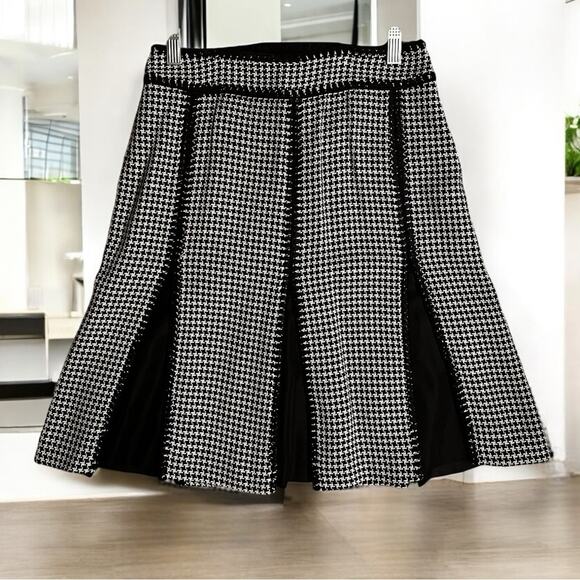 NEW Ann Taylor Career Houndstooth Plaid Paneled Flutter A-line Knee Skirt 0 NWOT - Picture 9 of 16